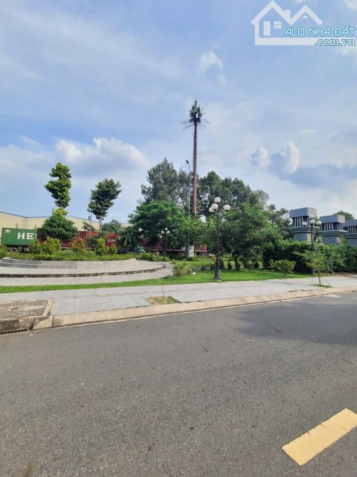 3,4Tỷ TL🔥Bán đất ĐỐI DIỆN CÔNG VIÊN KDC icon Central , p.Tân Đông Hiệp, Tp.Dĩ An - 1