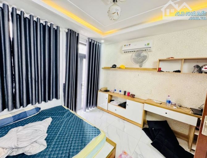 Bán nhà hẻm ô tô, Phan Huy Ích, 4 tầng, phường 12, Gò Vấp, khu đồng bộ, 6 tỷ 3 - 1