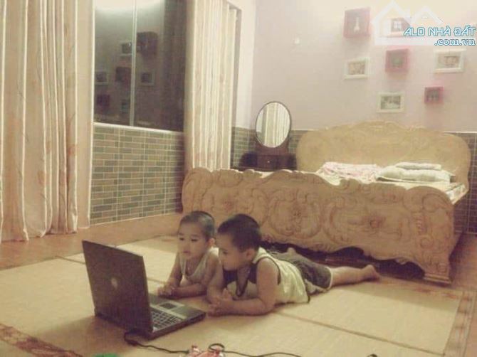 Cho thuê nhà nguyên căn tại ngõ 364 Giải Phóng, Thịnh Liệt Hoàng Mai. DT 60m x 2 tầng, - 1