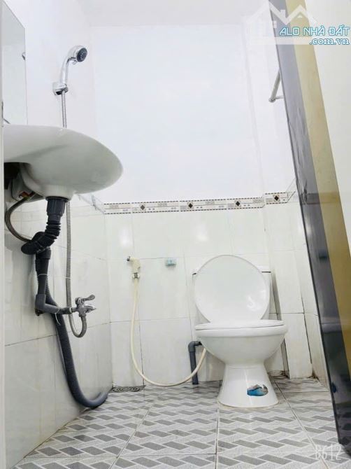Nhà Vuông 2 tầng HXH 56m2, Nở hậu – Thống Nhất GV - 1
