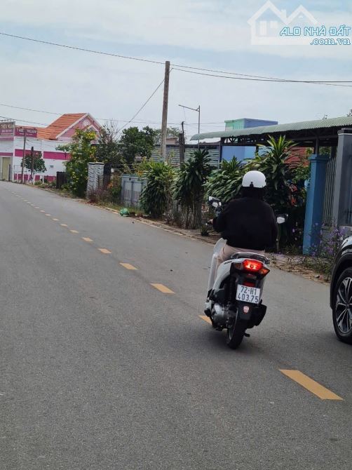 Lô đất tuyệt đẹp mặt tiền đường Phước Hội - Lộc An, Đất Đỏ, cách biển Phước Hải 10p DT: 61 - 1