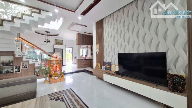 ‼️⚠️⚠️HIẾM CÓ - SIÊU PHẨM 2 TẦNG - 152 m² - 5 PHÚT DI CHUYỂN ĐẾN MỸ KHÊ - CHỈ 7.8 TỶ - 1