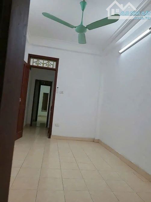 SIÊU PHẨM TRUNG TÂM BA ĐÌNH 35m2 x 4 tầng – NHÀ ĐẸP ĐỐC NGỮ – 3 MẶT THOÁNG – CÁCH PHỐ 5M – - 1