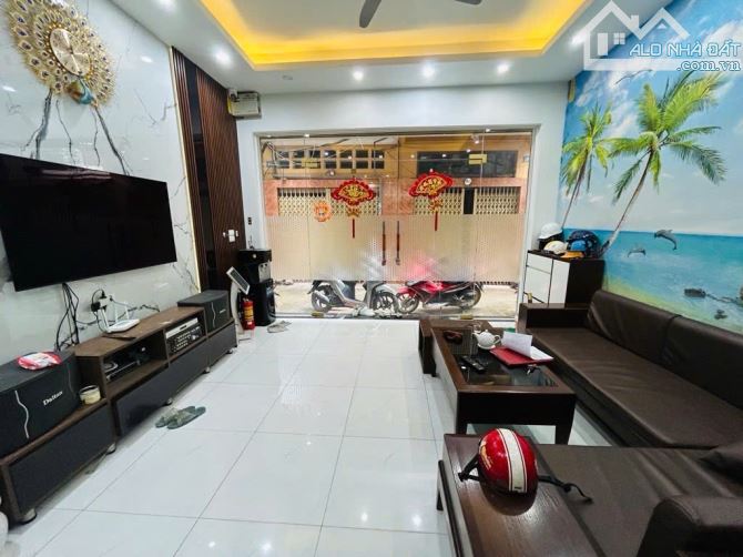 Phân lô ô tô phố Kim Ngưu - 5 tầng thang máy, ngõ thông bàn cờ, nhà dân xây chắc chắn.