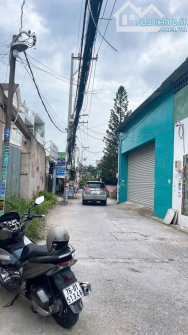 Bom Tấn nhà xưởng ngay chợ Bình Thành hẻm xe tải 142m2,Trệt lửng Nhỉnh 7 tỷ - 1