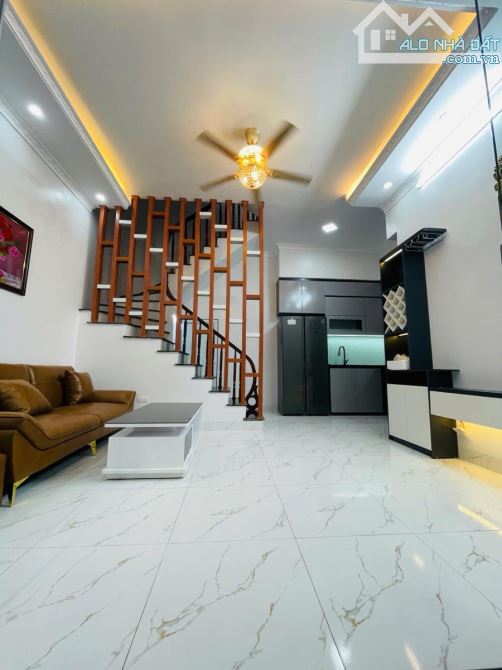 Tây Sơn, Đống Đa, FULL ĐỒ, MỚI TOANH, 5 TẦNG MT 5M CHỈ HƠN 8 TỶ - 1