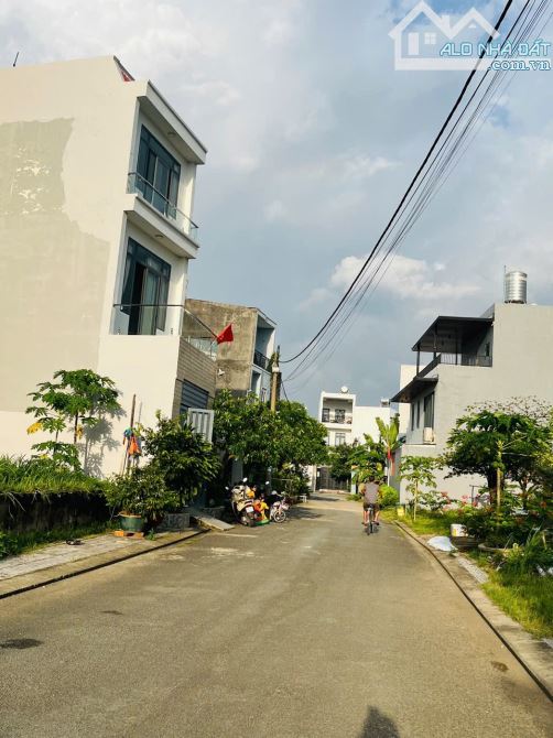 🔥 HÀNG HIẾM KHU  PHÂN LÔ ĐƯỜNG SỐ 1 LONG TRƯỜNG Q9, HX TẢI, 61m2 THỔ CƯ, SHR, CHỈ 3,25Tỷ - 1