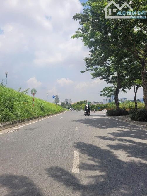 Hiếm có ĐÔNG DƯ, KD Sầm Uất, Ô tô tránh, 120M – 6M Tiền – Nhỉnh 15 tỷ, Chậm là mất - 1