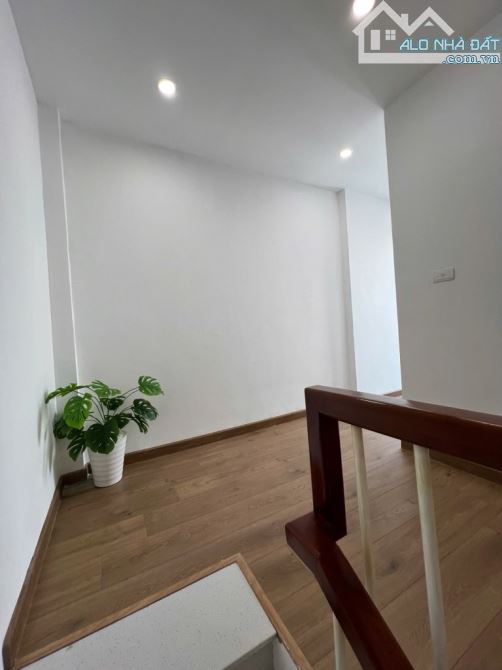 💰HƠN 5Đ- 27M*4T- BẠCH ĐẰNG-NHÀ ĐẸP FULL NỘI THẤT - LÔ GÓC - 30M RA Ô TÔ TRÁNH - 13