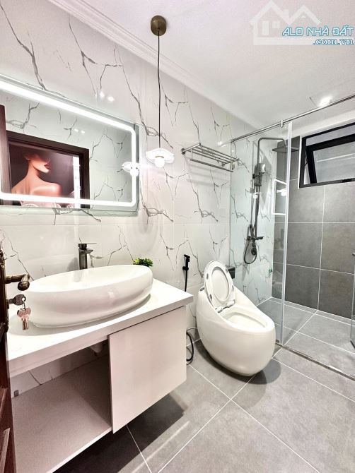 KIM MÃ 43M², 5 TẦNG, MT 4.2M, Ô TÔ ĐỖ CỔNG, NHÀ ĐẸP NHƯ KHÁCH SẠN, 15.5 TỶ - 14