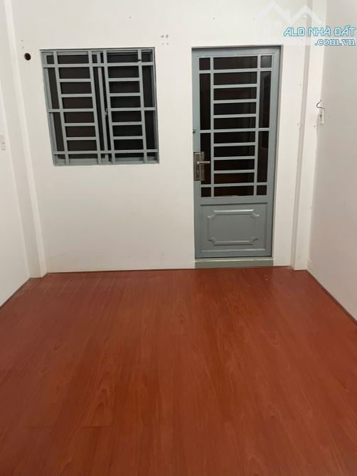 BÁN NHÀ ĐƯỜNG VĨNH VIỄN – NGUYỄN DUY DƯƠNG QUẬN 10 - 3 TẦNG   + Diện tích  : 35m2 - 16