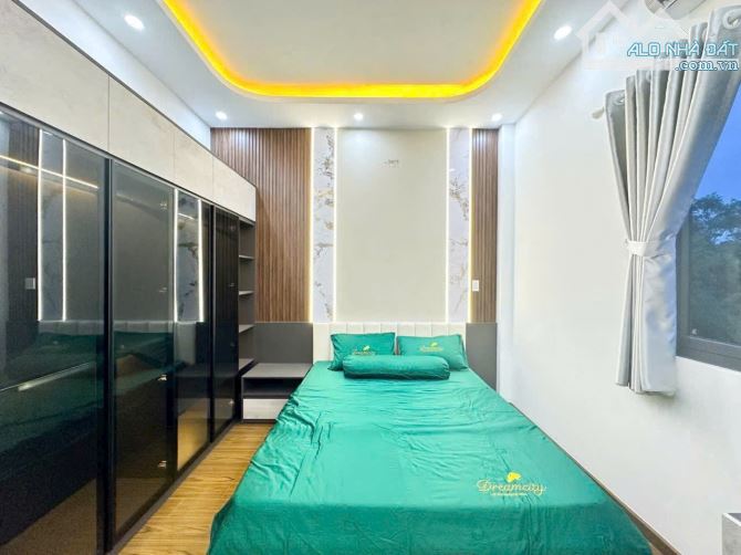 Bán nhà đẹp 4 tầng. Hẻm xe hơi 8m. Thông 2 chiều. Dt 4x18m. Nguyễn Thị Hương. Tt Nhà Bè - 16