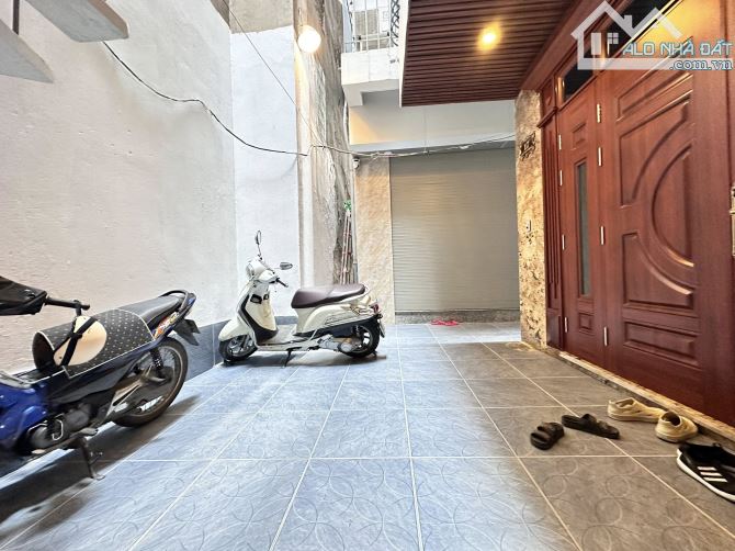 KIM MÃ 43M², 5 TẦNG, MT 4.2M, Ô TÔ ĐỖ CỔNG, NHÀ ĐẸP NHƯ KHÁCH SẠN, 15.5 TỶ - 18
