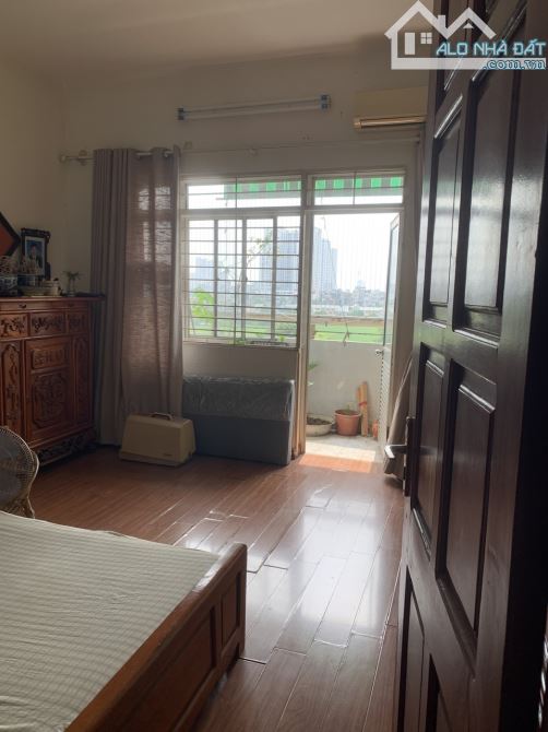 Chinh chủ cho thuê căn hộ 122.2 m2 tại Phố Nguyễn Cảnh Dị, Đại Kim Phường Định Công HN - 2