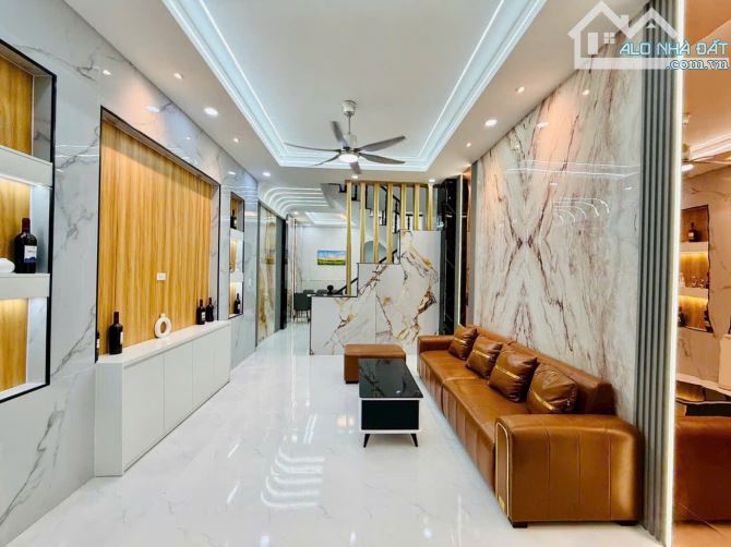 Bán nhà Thạnh lộc 19, ngay Ngã Tư Ga, DT 4x13, 2 Tầng giá 4ty48 - 2