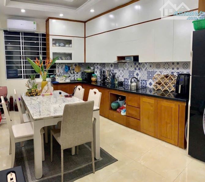 BÁN NHÀ 5T, PHÂN LÔ, ĐƯỜNG 12M, KINH DOANH- PHÚ DIỄN, BẮC TỪ LIÊM - 2