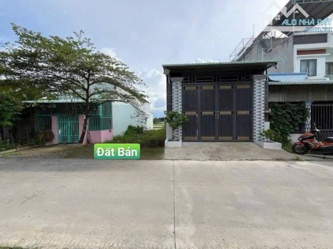 Bán Đất mặt tiền Phước Lợi Bến Lức Long An DT 5x22m Giá 2ty700 - 2