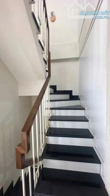 NHÀ ĐẸP FULL NỘI THẤT – NGUYỄN ĐÌNH KHƠI, P.4, Q.TÂN BÌNH – 5.3 TỶ - 2