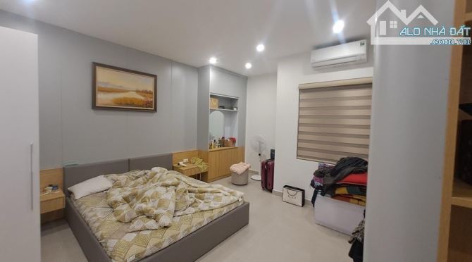 BÁN NHÀ DÂN XÂY PHỐ VÕNG THỊ 80M2 - 7 TẦNG THANG MÁY - 4.8M MẶT TIỀN - 26 TỶ - GẦN HỒ TÂY - 2