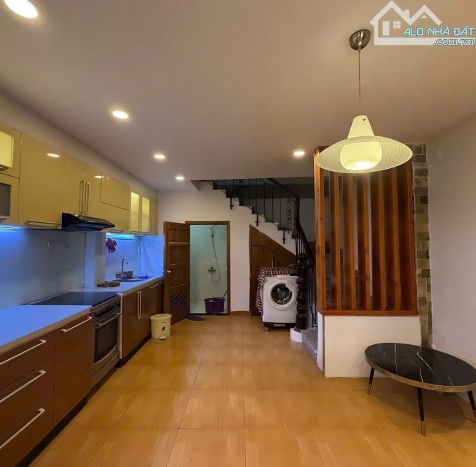 Quận Tân Bình-Nhà đẹp-Hẻm ô tô-Giáp Q10-Sát MT Hiệp Nhất-P4-50m2-4,2x12-4tầng sân thượng - 2