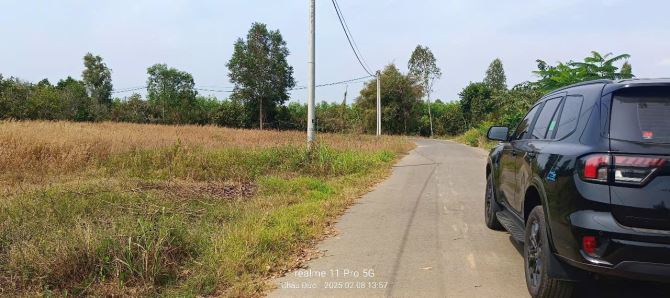 BÁN ĐÂT XÃ SUỐI RAO CHÂU ĐỨC, DT 236M2 NGANG 9M CÓ 100TC, ĐƯỜNG NHỰA, GIÁ 820TR - 2