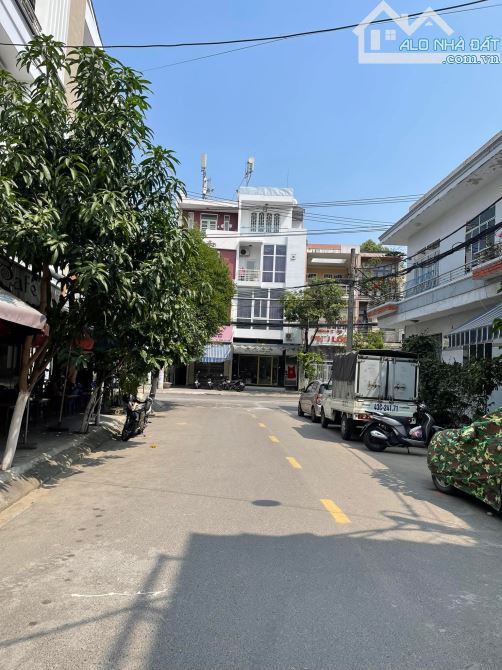 Cặp Đất đường 5m5 Hà Đông 3. Thanh Khê. S= 210m2 ngang 10m. Giá: 10.6 tỷ bợt nhẹ - 2