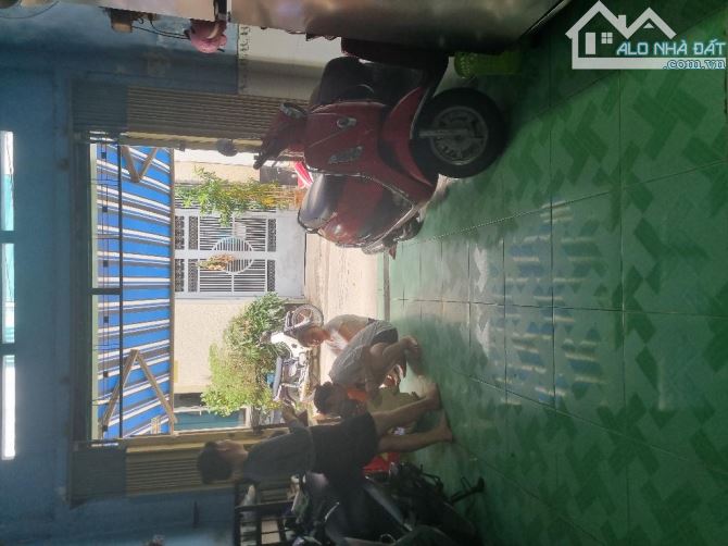 HÊM XE HƠI NGAY NGUYỄN THÔNG Q3 NHÀ 3 TẦNG 68m2 NGANG 4 TIỆN XÂY MỚI - 2