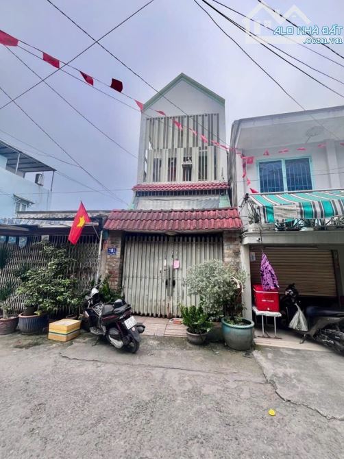 NHÀ 2 tầng  Đường TL04 / P. Thạnh Lộc, Quận.12 dt 74m2 (4mx18,5m) hẻm ôtô 💵6tỷ - 2