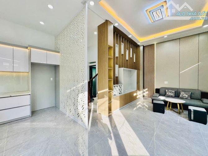 💥 Căn góc đẹp Nguyễn Tư Giản -Phường12💎 8X7M 4 Lầu💎3PN 3WC 💵 6,4 Tỷ - 2