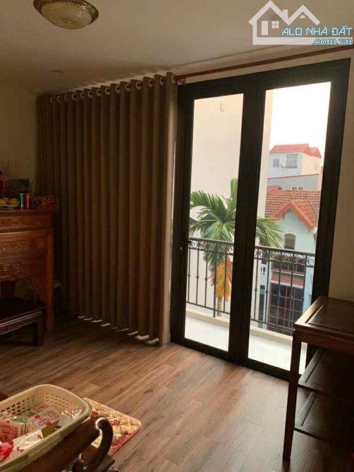 Siêu hiếm biệt thự mini Tây Hồ cách 1 nhà ra phố chỉ hơn 19 tỷ sổ nở hậu cực lộc. - 2