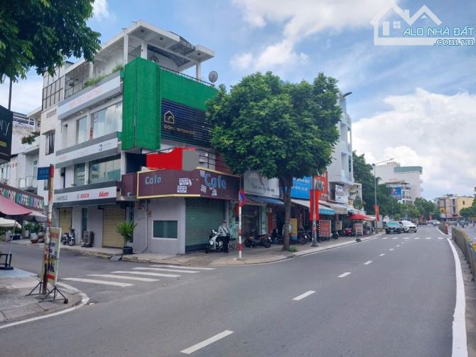 GÓC 2 MẶT TIỀN LŨY BÁN BÍCH - 4 TẦNG THÔNG SÀN - NGANG CHUẨN 5.3M - GIÁ 16.X TỶ - 2