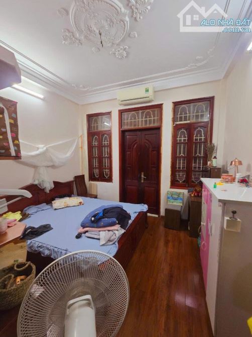 BÁN NHÀ NGUYỄN KHANG 45m 5 TẦNG MT 4m 2 MẶT THOÁNG Ở NGAY HOẶC KINH DOANH NHỎ GIÁ 10.5 TỶ - 2