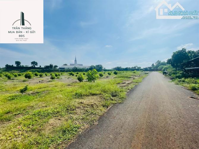 Bán đất mẫu ngay trung tâm xã Suối Rao thích hợp làm dự án phân lô - 2