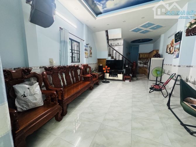 BÁN GẤP NHÀ HẺM XE HƠI VƯỜN LÀI , 78M2 , 5 x 17 , 3 TẦNG . GIÁ NHỈNH 6TỶ - 2