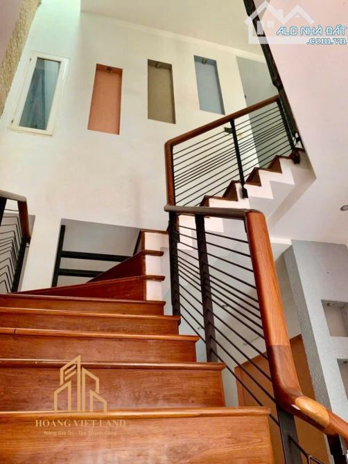 BÁN NHÀ 2 LẦU MẶT TIỀN ĐẦU ĐƯỜNG YMOAN. DT:4,7x24M. GIÁ: 9,5 TỶ - 2