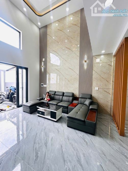 CHÍNH CHỦ CẦN BÁN GẤP NHÀ ĐÔNG THẠNH – HÓC MÔN - 2