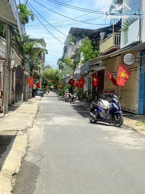 BIỆT THỰ MINI SÂN VƯỜN – HÒA CƯỜNG – 174M2 – 1 TẦNG KIÊN CỐ - NGANG: 7M - NỞ HẬU – GẦN CHỢ - 2