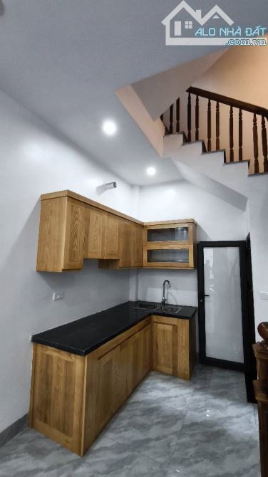 Bán nhà phố Xốm, Hà Đông – 30/43m², 5 tầng, giá hợp lý  Nhà xây mới 5 tầng kiên cố, diện t - 2