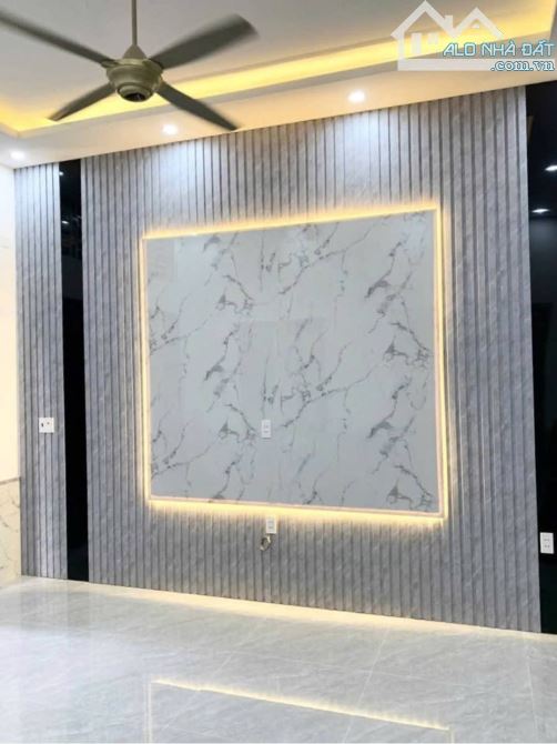 Bán nhà Đà Nẵng, Cầu Tre, Ngô Quyền, Hải Phòng. 3,5 tầng, 42m2, 2,68 tỷ. Ngang 6m, ngõ 2m, - 2