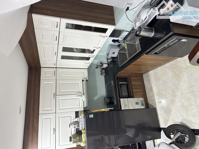 BÁN NHÀ NGHĨA LỘ - NGÕ OTO, 15M RA OTO TRÁNH, 31M2 x 5T, MT 4.8, 6.5 TỶ - 2