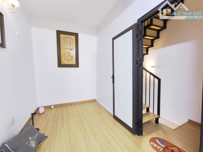 HIẾM NHÀ BÁN-MẶT NGÕ LÝ QUỐC SƯ-30M 5T-SỔ ĐẸP-TIỆN ÍCH NGẬP TRÀN-GẦN NHÀ THỜ LỚN - 2
