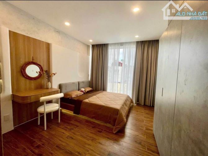 NGỘP VỐN BÁN GẤP NHÀ NGUYỄN HIỀN, QUẬN 3. GIÁ 5TỶ280/117,5M2(5,5MX20,5M). SỔ HỒNG RIÊNG - 2