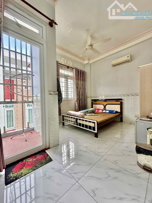 NHÀ ĐẸP Ở NGAY-3TẦNG-XE HƠI TẬN CỬA -LÊ TRỌNG TẤN-TÂN PHÚ - 2