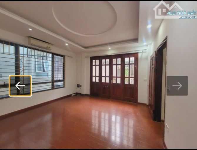 Bán nhà Vương Thừa Vũ, DT 31m – MT 5m – 2 mặt tiền – Ô tô vào nhà – Kinh doanh tốt, 14 tỷ. - 2