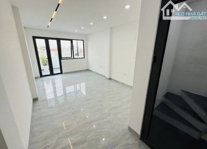 Chủ đang cần bán nhà 6t,38m tại Nguyễn Văn Trỗi,HĐ,t/máy chỉ 10,5 tỷ - 2