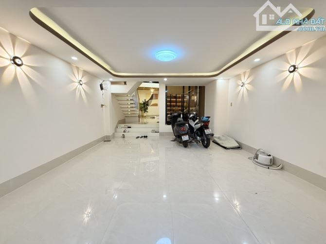 GIẢM ~2TỶ- HXH PHẠM VĂN CHIÊU - 72M2 (5.3x14) - 6 TẦNG - THANG MÁY - HƠN 9 TỶ - 2
