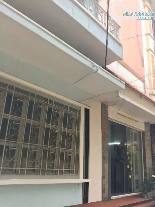 BÁN NHÀ HẺM 6M NGUYỄN TRÃI,3 TẦNG, 90M2, GIÁ 19,9 TỶ - 2
