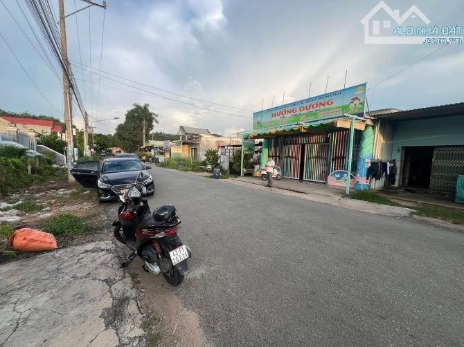 Bán nhà đang kinh doanh trường mầm non Phú An - Bến Cát - 2