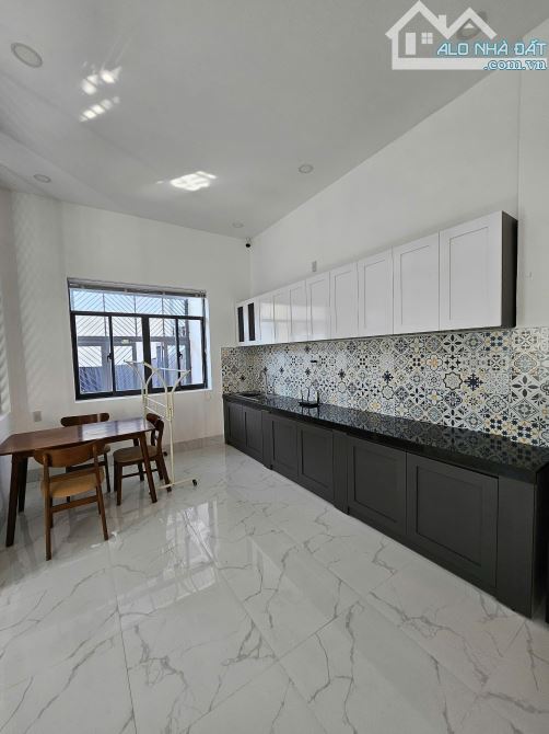 Bán nhà mới xã Vĩnh Ngọc gần chợ chiều - 2