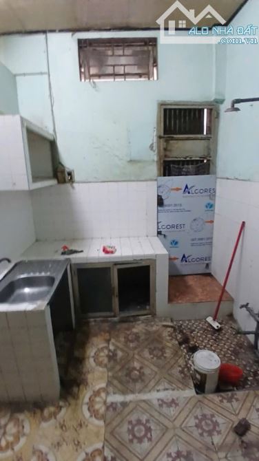 CƠ HỘI ĐẦU TƯ – NHÀ 2 MẶT HẺM VF3 TRẦN NHÂN TÔN Q.5 – 50M² CHỈ 8.5 TỶ - 2